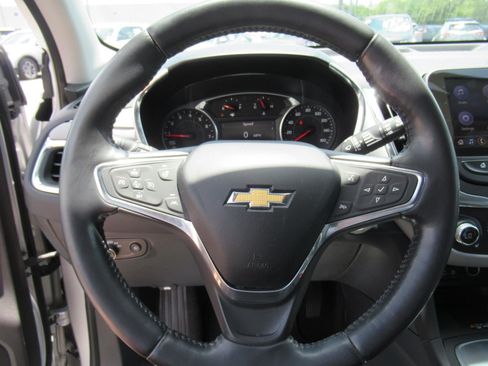Used 2020 Chevrolet Equinox Premier FWD image 22