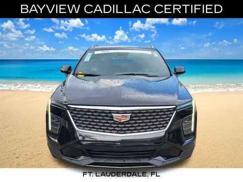 Certified 2025 Cadillac XT4 Premium Luxury FWD image 10