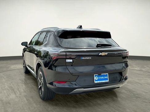 Used 2025 Chevrolet Equinox EV LT w/ Convenience Package FWD image 5