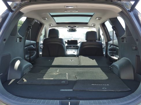 Used 2023 Hyundai Santa Fe SEL w/ Premium Package AWD/4WD image 7