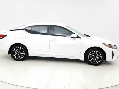 Used 2024 Nissan Sentra SV w/ All-Weather Package FWD image 6