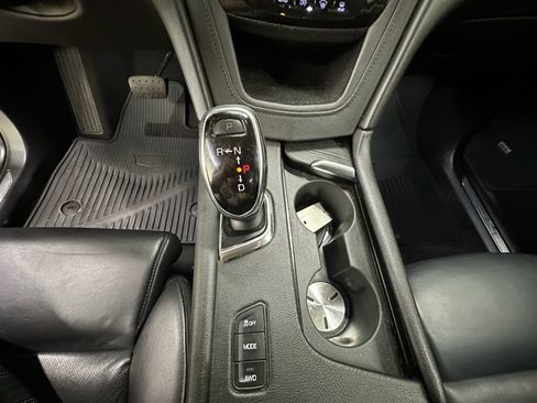Used 2017 Cadillac XT5 Luxury AWD/4WD image 31