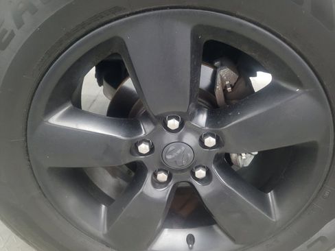 Used 2016 RAM 1500 Express RWD image 31