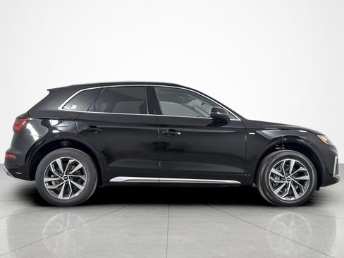 Used 2023 Audi Q5 2.0T Premium Plus w/ Premium Plus Package AWD/4WD image 6