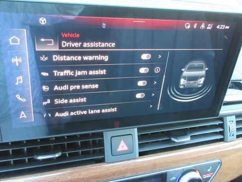 Used 2024 Audi A4 2.0T Premium image 64