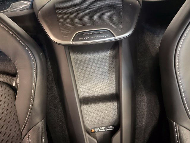 Used 2024 Chevrolet Corvette Stingray Premium Cpe w/ Z51 Performance Package RWD image 28