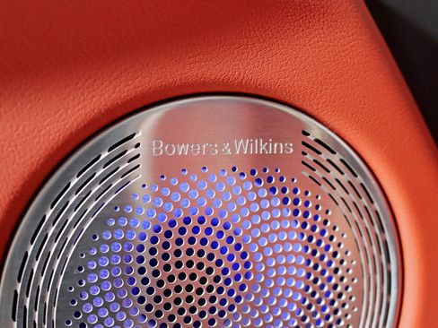 Used 2023 BMW XM w/ M Driver's Package image 37