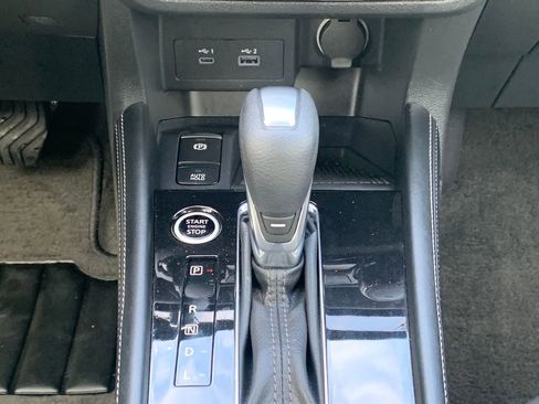 Used 2024 Nissan Kicks SR w/ SR Premium Package image 16