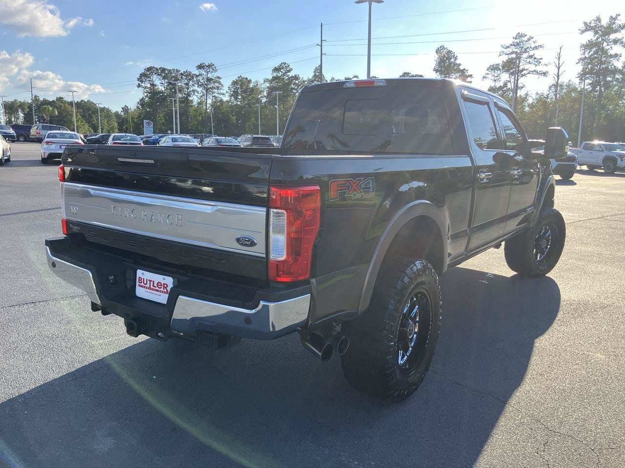 Used 2017 Ford F250 King Ranch w/ Chrome Package AWD/4WD image 5