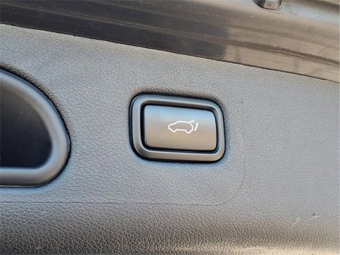 Used 2022 Kia Sportage EX image 25