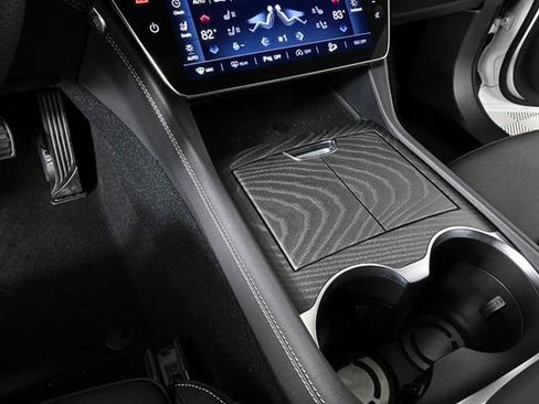 Used 2025 Maserati Grecale Modena image 20