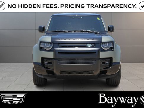Used 2025 Land Rover Defender 110 X AWD/4WD image 2