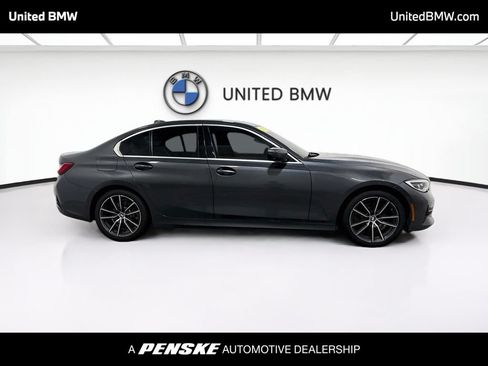 Used 2021 BMW 330i Sedan RWD image 4