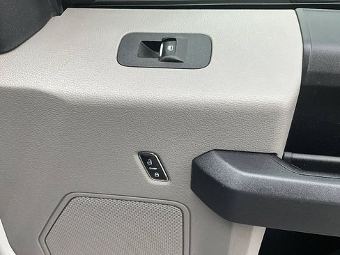 Used 2019 Ford F150 XL w/ Equipment Group 101A Mid AWD/4WD image 26