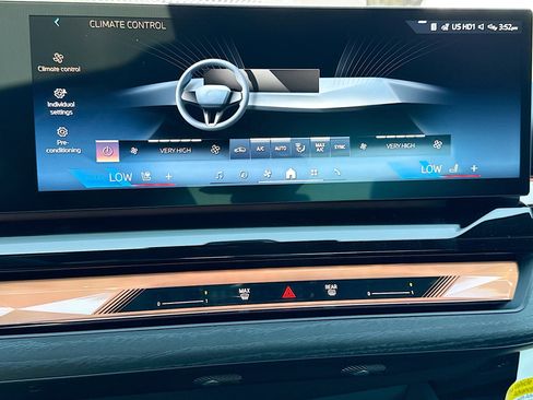 New 2027 BMW 530i w/ M Sport Package RWD image 29