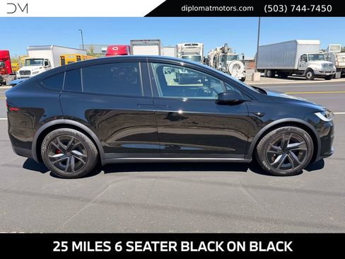 Used 2026 Tesla Model X Plaid AWD/4WD image 4