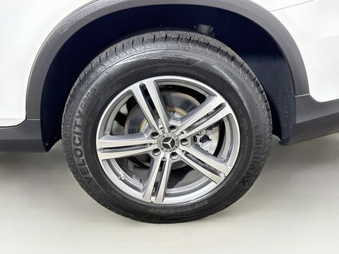 Used 2022 Mercedes-Benz GLC 300 4MATIC image 28