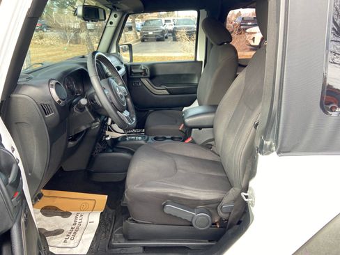 Used 2017 Jeep Wrangler Sport w/ Quick Order Package 24S image 14