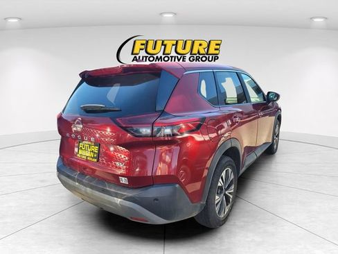 Certified 2023 Nissan Rogue SV FWD image 4