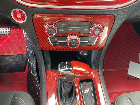 Used 2021 Dodge Charger Scat Pack w/ Driver Convenience Group image 18