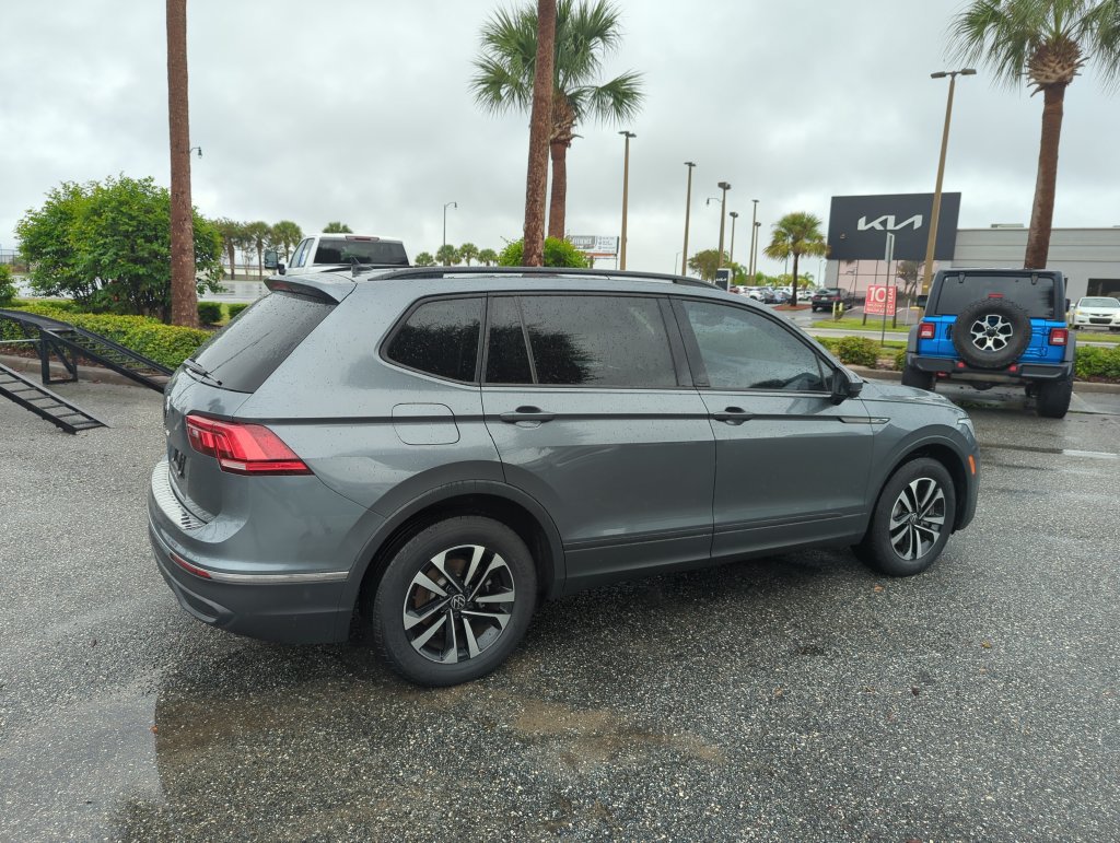 Used 2024 Volkswagen Tiguan S FWD image 5