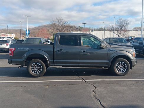 Used 2018 Ford F150 XLT w/ Equipment Group 302A Luxury image 3