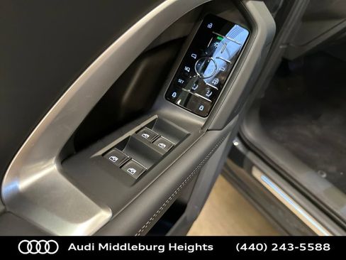 New 2025 Audi Q5 Premium image 11