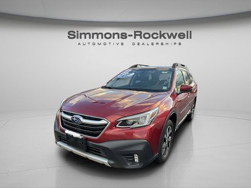 Used 2022 Subaru Outback Limited image 3