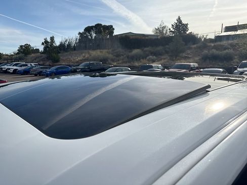 Used 2024 Ford F150 Lariat w/ Equipment Group 502A High image 23