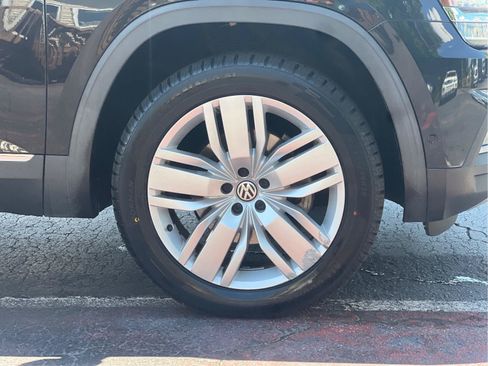 Used 2019 Volkswagen Atlas SEL Premium AWD/4WD image 29