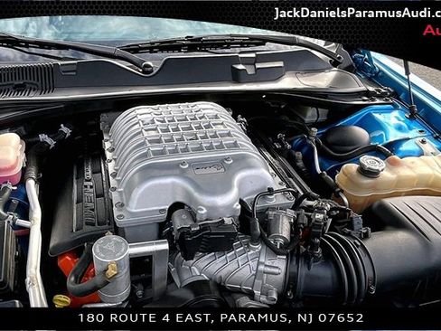 Used 2016 Dodge Challenger SRT Hellcat image 9