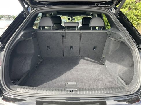 Used 2021 Audi Q3 2.0T Premium image 28