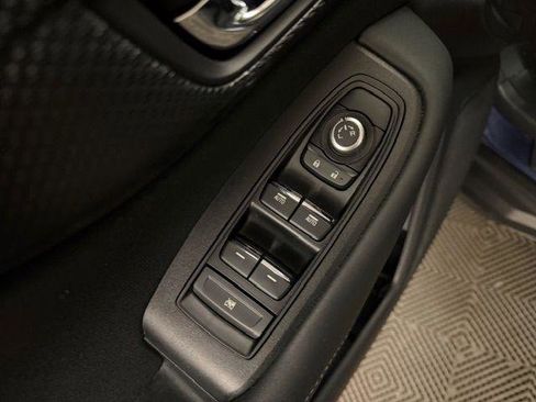 Used 2020 Subaru Outback Premium image 8