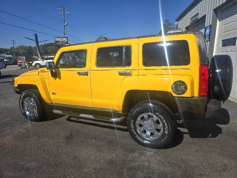 Used 2006 HUMMER H3 AWD/4WD image 4