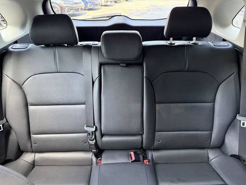 Certified 2022 Kia Niro EX Premium FWD image 30