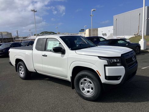 New 2026 Nissan Frontier S image 2