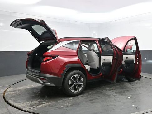 Used 2025 Hyundai Tucson SEL image 45