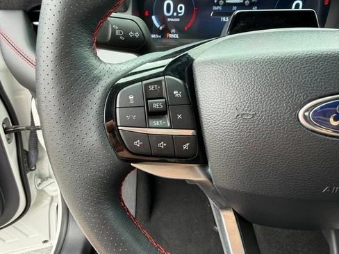 Used 2025 Ford Explorer ST-Line w/ Premium Package RWD image 16