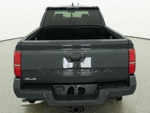 New 2026 Toyota Tacoma 4x4 Double Cab image 7