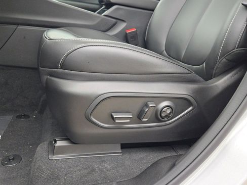 New 2025 Jeep Grand Cherokee Limited w/ MOPAR Finishing Package image 25