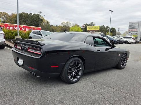 Used 2023 Dodge Challenger R/T Scat Pack w/ Plus Package image 9