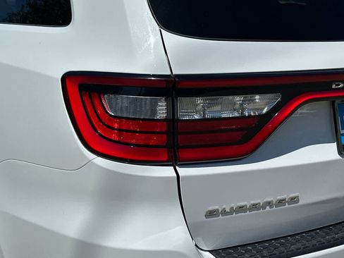 Used 2023 Dodge Durango SXT RWD image 15