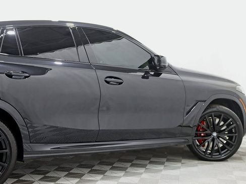 Used 2024 BMW X6 M60i image 12