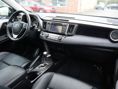 Used 2013 Toyota RAV4 Limited AWD/4WD image 11