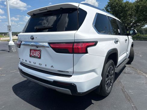Used 2026 Toyota Sequoia Limited AWD/4WD image 9
