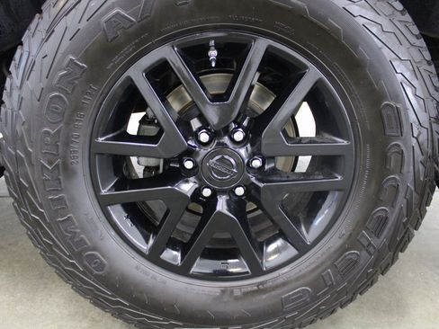 Used 2018 Nissan Frontier SV w/ Value Truck Package image 8