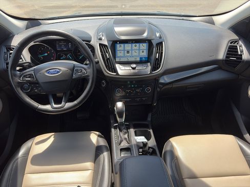 Used 2019 Ford Escape SEL AWD/4WD image 9