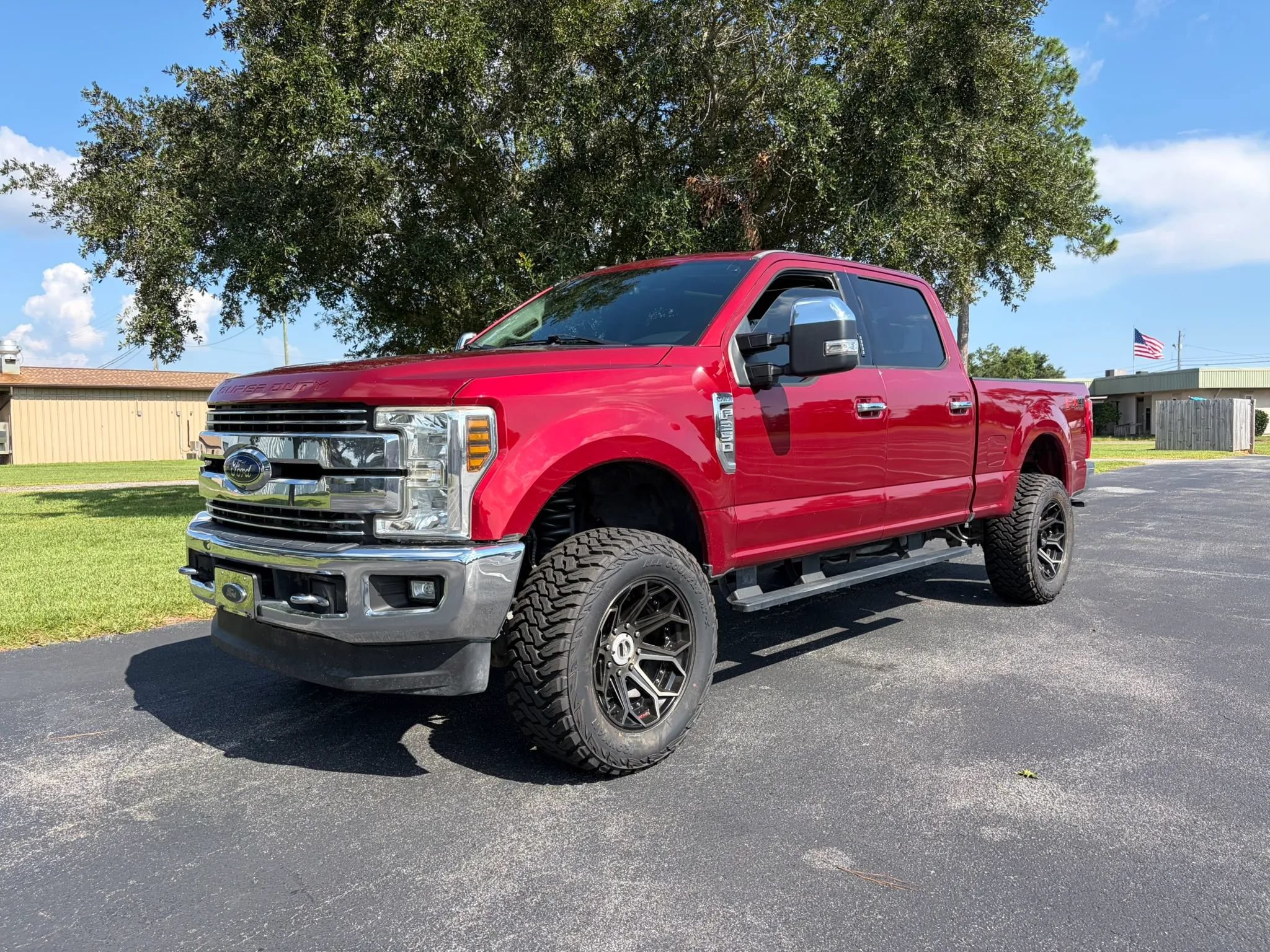 Used 2018 Ford F250 Lariat w/ Tow Technology Bundle AWD/4WD image 2