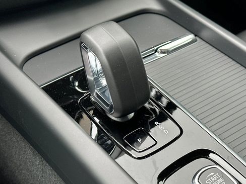 New 2025 Volvo XC60 T8 Core w/ Protection Package Premier image 23