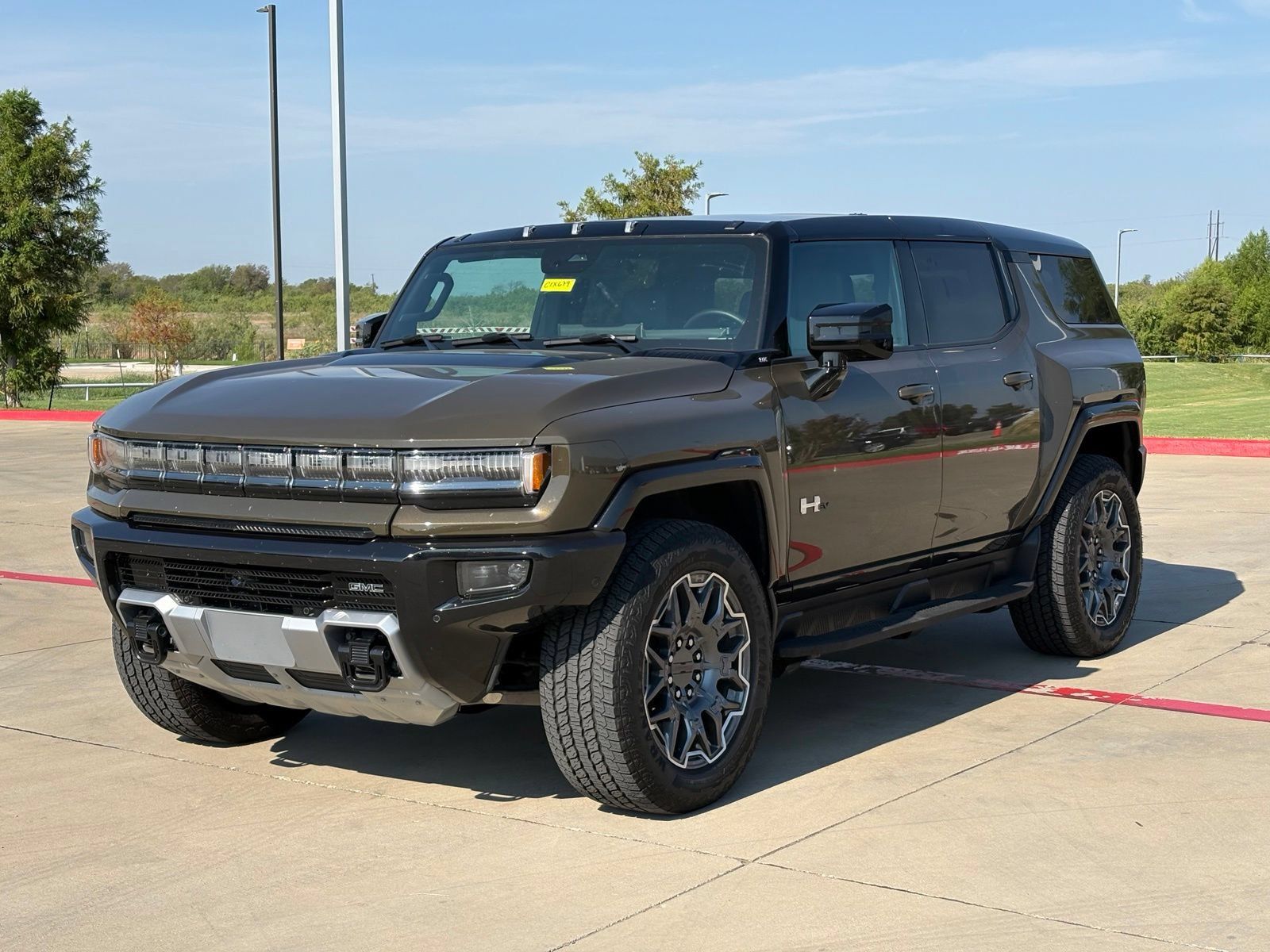 Used 2026 GMC Hummer EV SUV AWD/4WD image 3